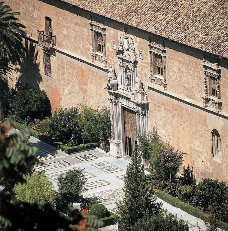 Apartamentos Junto A Jardines Del Triunfo Granada Exterior foto
